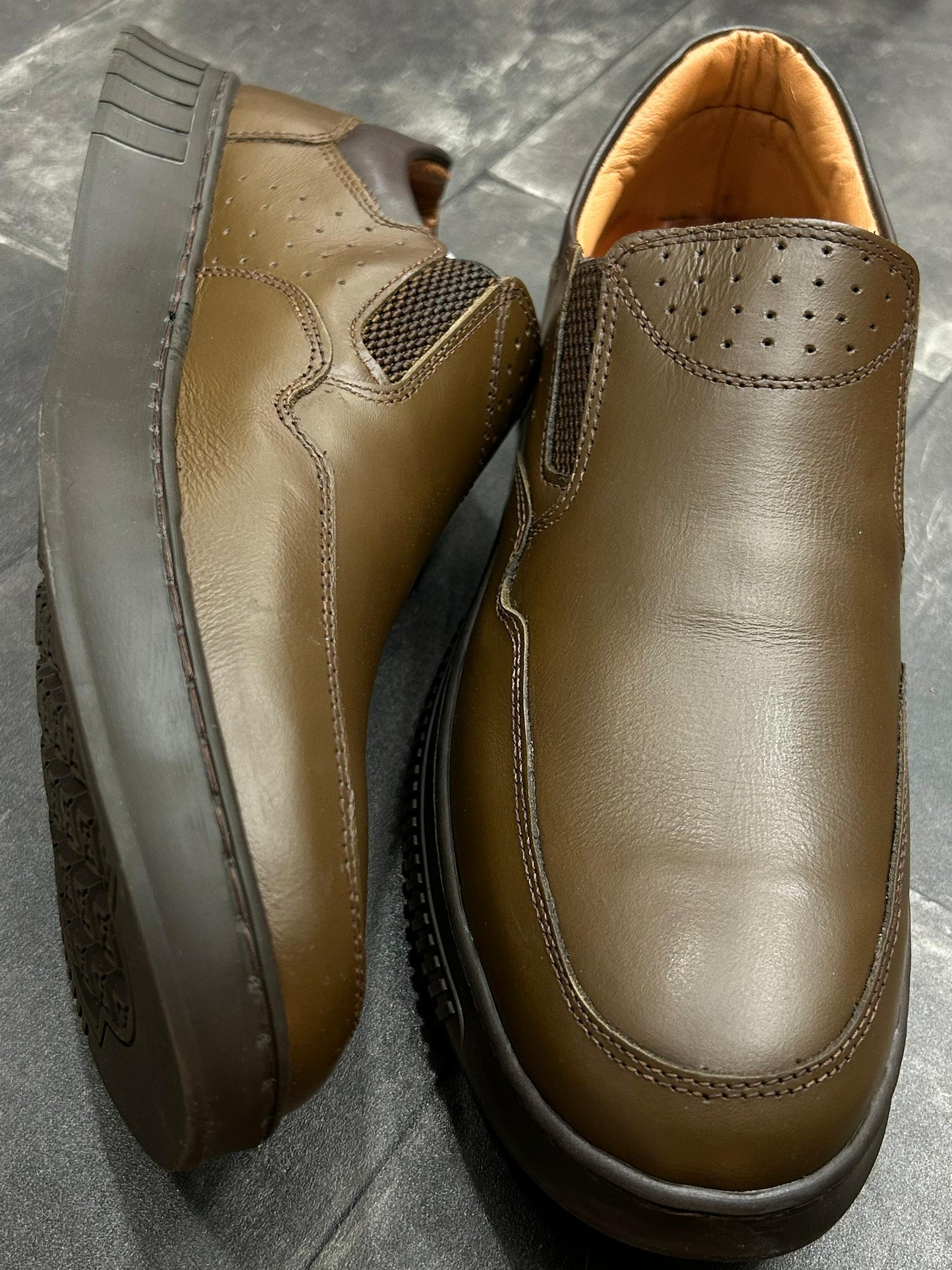 Marron