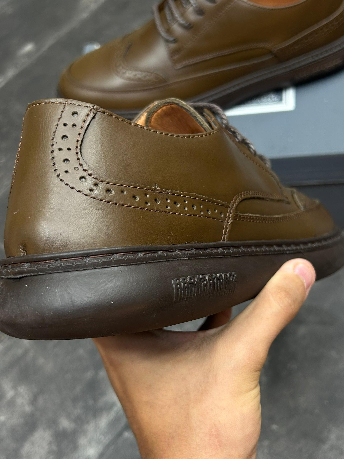 Marron avec Lacet